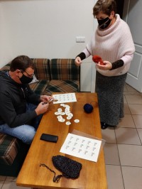 Visi įdarbinti